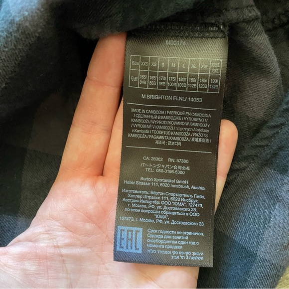 Burton || Black Plaid Flannel Shirt - Picture 6 of 7